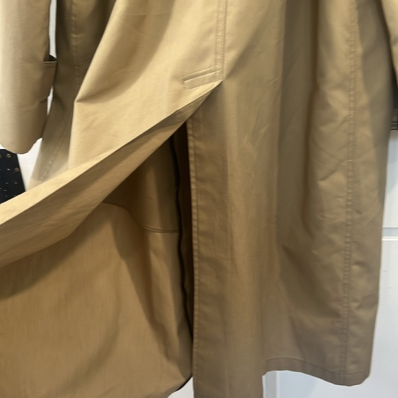 Christian Dior men’s size 40L trench coat. Great used condition. Luxury for deal - Picture 6 of 13